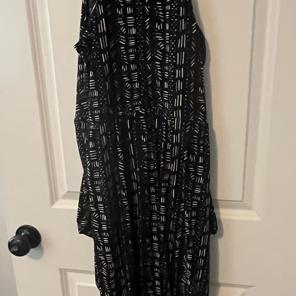 Bcbgeneration Black Geometric Spaghetti Strap Dre… - image 4